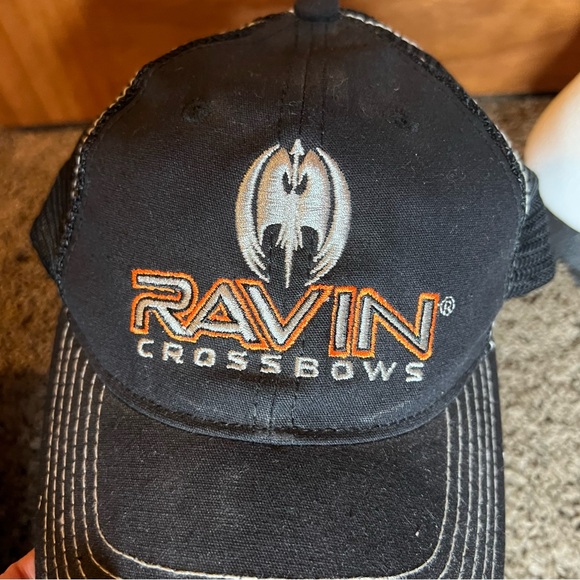 Ravin Crossbows Men's Hat Baseball Cap Mesh Hunting Strap Back Crossbow A88 - Picture 5 of 9